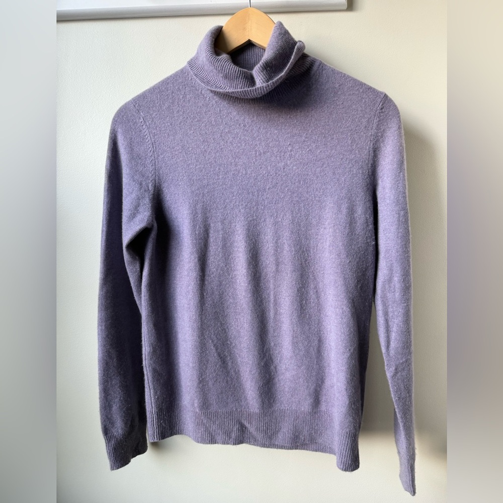 REPEAT 100%‎ Cashmere Sweater Turtleneck Old Money Quiet Luxury Purple Cozy S